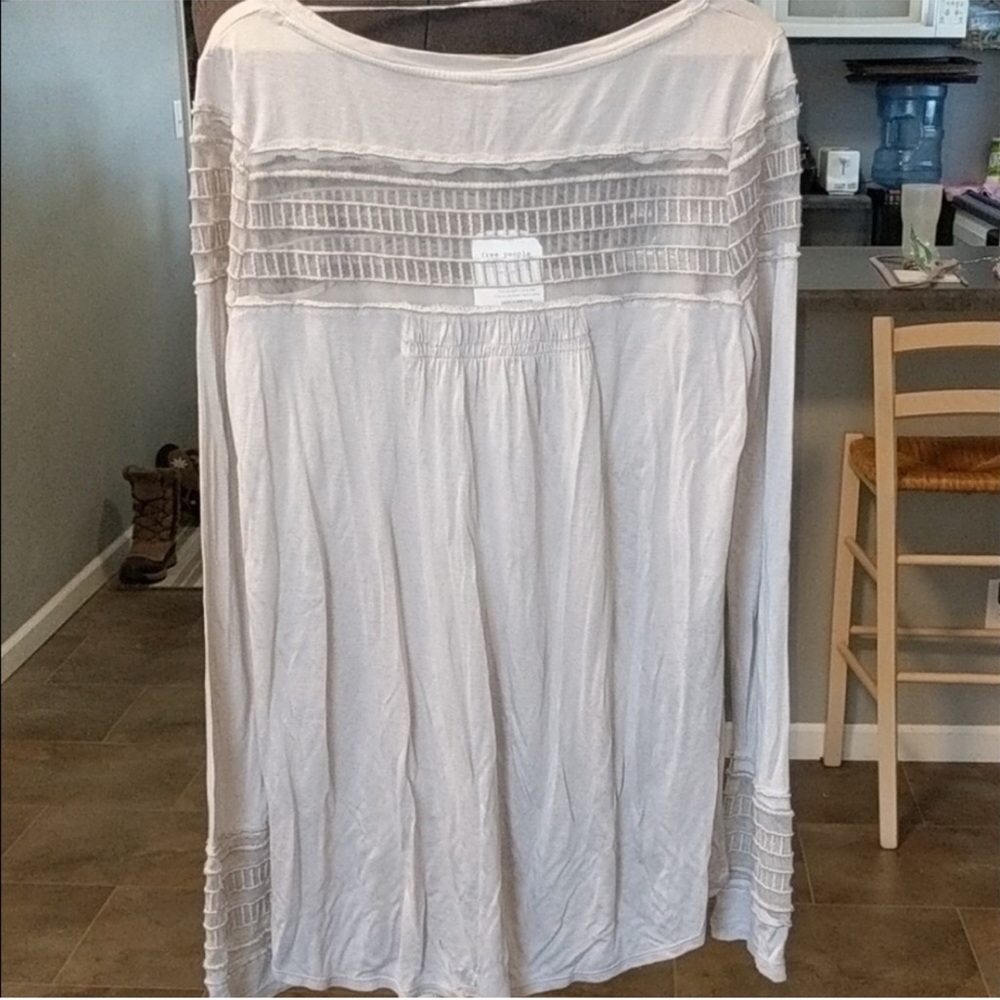 FREE PEOPLE ROXIE TEE 🚨 weekend sale - Picture 7 of 7